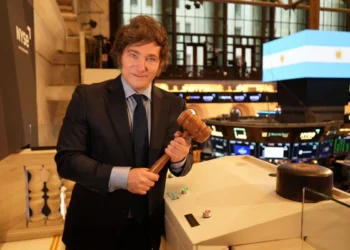 Milei volvió a condicionar el levantamiento de los controles cambiarios. “Yo no sé cuando”