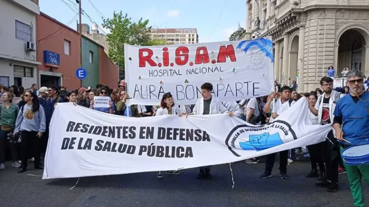 Manuel Adorni: “El Hospital Bonaparte no se va a cerrar”