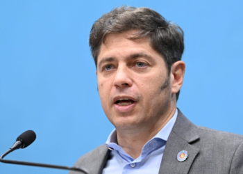 Kicillof advierte que la boleta única “será un desastre” para las elecciones en Buenos Aires