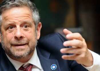 Adolfo Rubinstein, exministro de salud durante la gestión de Mauricio Macri, abordó la problemática y comentó sus principales preocupaciones con los montos propuestos