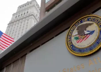 La Argentina acordó pagarle US$390 millones a un fondo buitre en la causa por la estatización de Aerolíneas