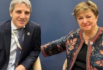 El gobierno nacional solicitó formalmente un nuevo acuerdo con el FMI