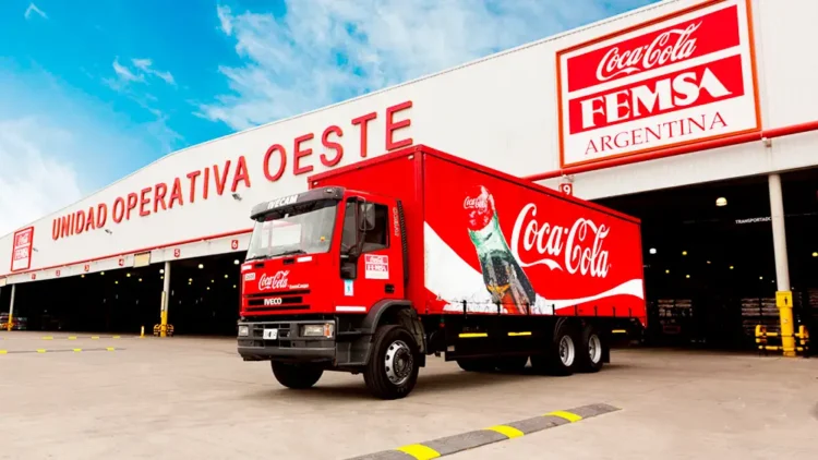 Duro golpe para Coca-Cola: retira productos por exceso de clorato