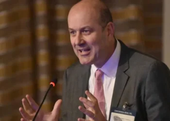 Disponen que las empresas ya no estarán obligadas a hacer aportes a las cámaras