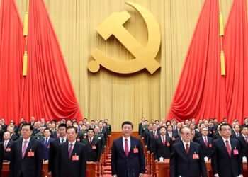 El gobierno chino busca reactivar el consumo: Ordena a los bancos aumentar los préstamos e incentiva el uso de tarjetas