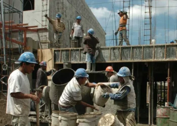 Febrero: el costo de la construcción subió 2,3% impulsado por materiales y salarios