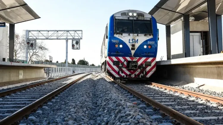El Gobierno decidió anular la licitación para la modernización de las vías y la señalización del Ferrocarril San Martín.