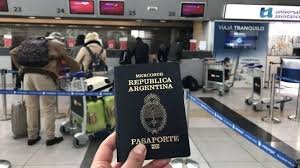 Viajar al exterior: ¿Cuánto cuesta el pasaporte en mayo 2025?