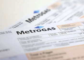 Gobierno aumenta recargo en gas