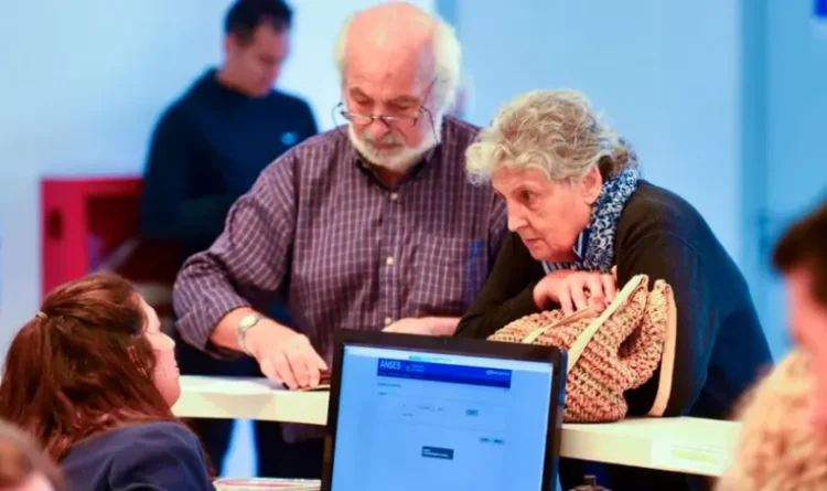 Moratoria previsional termina: 7 de 10 no jubilan.