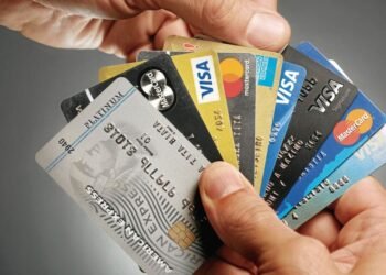 Consumos en el exterior: ARCA no afloja con los informes.