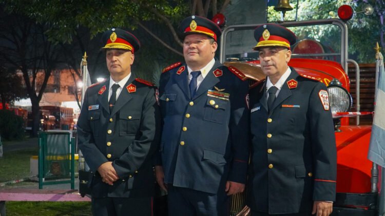 FESTEJOS POR EL DÍA DEL BOMBERO VOLUNTARIO ARGENTINO