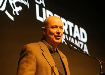 Gobierno pasa motosierra en Casa de la Moneda; Sturzenegger menciona liquidación.