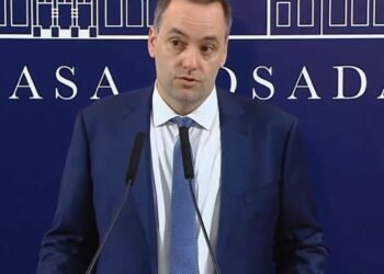 Ruptura Adorni-Villarruel: “No es parte del proyecto”, dice Adorni.