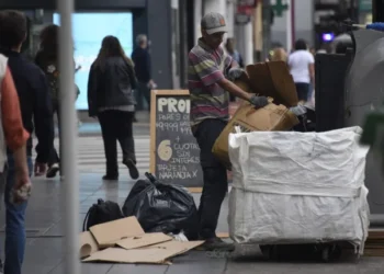 Consultoras: Pobreza en Argentina desciende nuevamente.