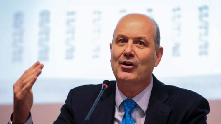 Tras revés en Diputados, Sturzenegger critica “casta” y avala sus reformas.