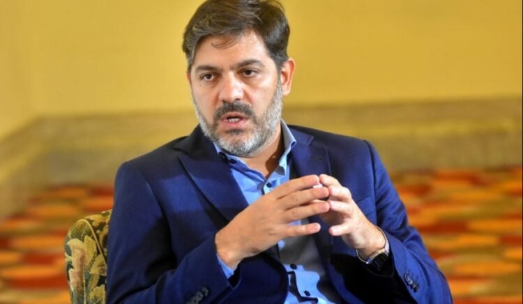 Carlos Bianco: Empresas se van tras promesas incumplidas de Macri.