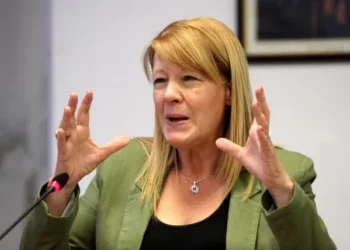 Margarita Stolbizer critica intento de Milei de sancionar al Congreso