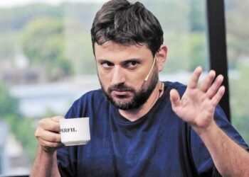 Julián Serrano, youtuber vinculado por Grabois a $Libra.