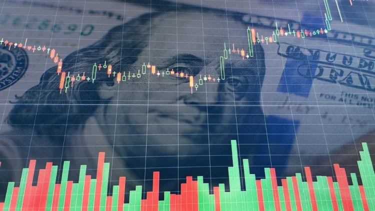 Triunfo de LLA en octubre, city anticipa reto monetario.