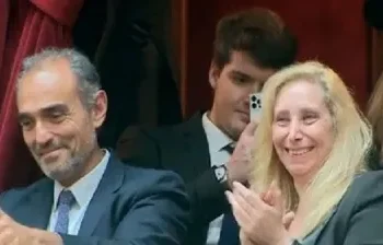 Eduardo Menem, bajo crítica libertaria: Acusan de desviar fondos de PAMI y Anses.