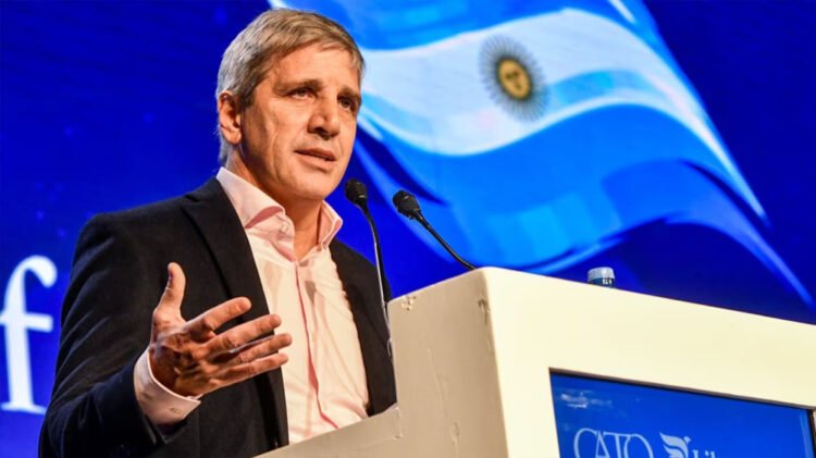 Luis Caputo: Firme con la economía