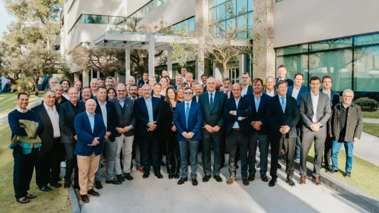 Nuevo Contrato Productivo de UIA destaca estabilidad macro.