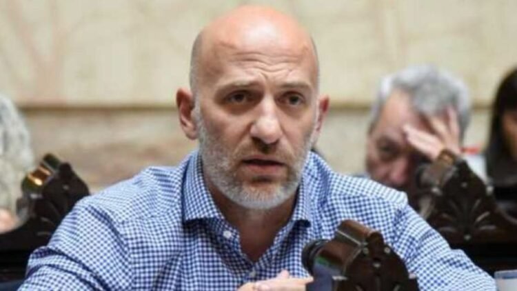 Revuelo en redes: La pelea Yacobitti-Caputo.