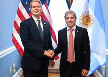 Washington: Caputo y Bessent impulsan diálogo económico