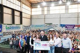 CGT Femenina pide espacio en la cúpula.