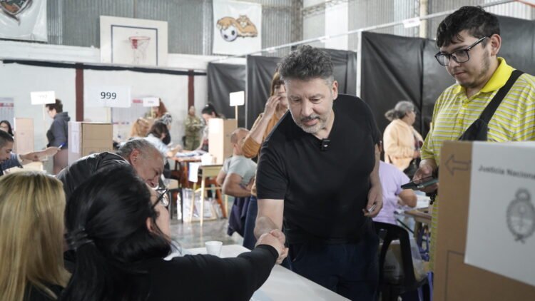 Contundente triunfo de fuerza patria en merlo