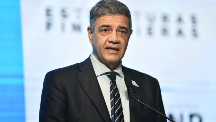 Santilli se une al Gobierno, Macri destaca su diálogo.