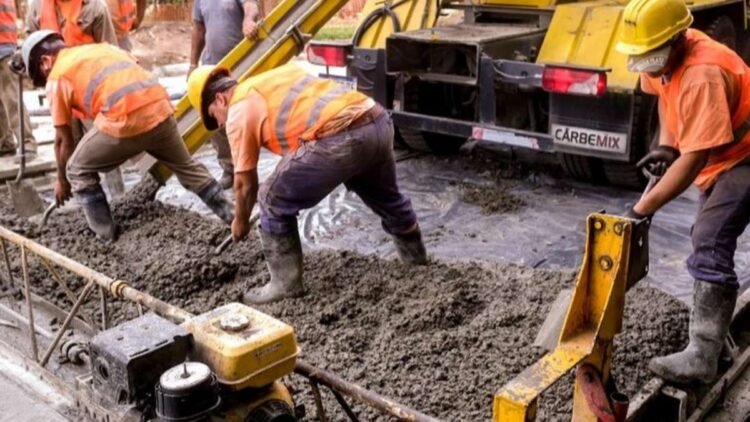 Obra pública paralizada hunde a la construcción: canteras al 25%.