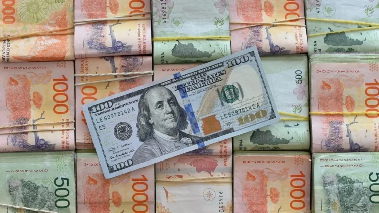 Remonetización y deuda privada: ¿la conexión?