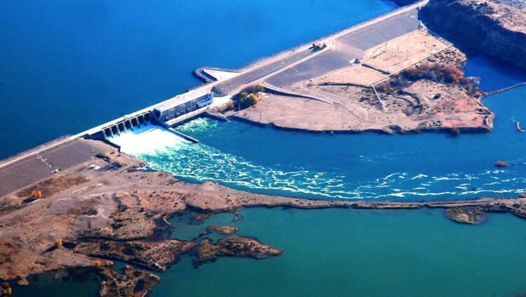 Luz verde a oferentes de las cuatro centrales hidroeléctricas.