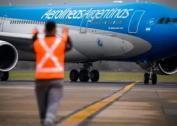 Arranca el paro aéreo: impacto en vuelos y cuándo termina.