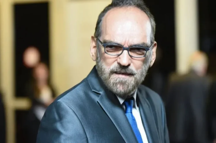 Milei e Iglesias: Insultos y Nombramiento.