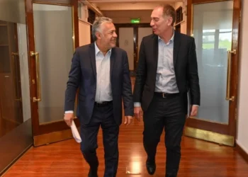 Gira política: Santilli se reúne con gobernadores de Cuyo.