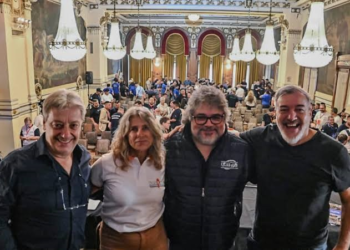 Reforma laboral: ATE y UOM planean medidas de fuerza.