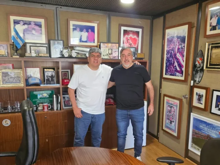 Unión sindical: Aguiar y Moyano por la “derrota” de Milei.