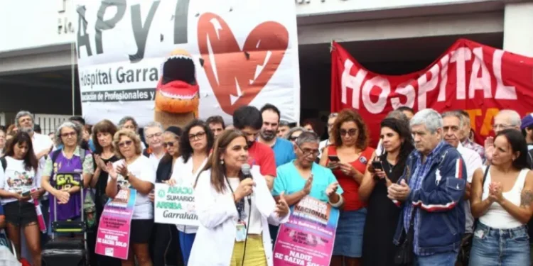 La Justicia respalda a trabajadores del Hospital Garrahan.