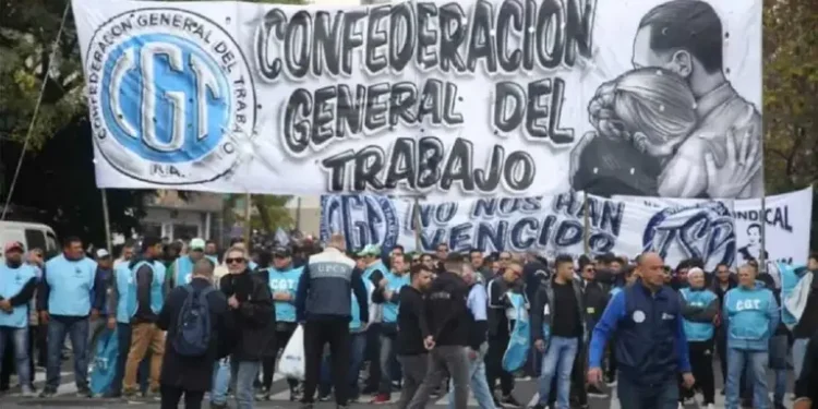 El miércoles, la CGT define medidas de fuerza.