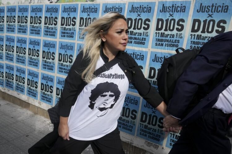 Juicio por la muerte de Maradona: testigos describen el hallazgo de la leyenda del fútbol
