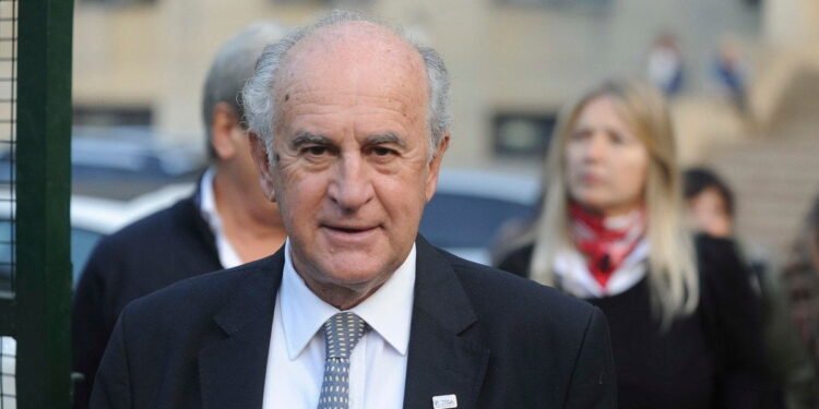 La reacción de Oscar Parrilli por la condena a Cristina Kirchner: “Quieren su muerte civil”.