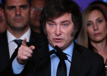 Milei afirma haber enfrentado un ‘intento de Golpe de Estado’ con la complicidad de medios y políticos