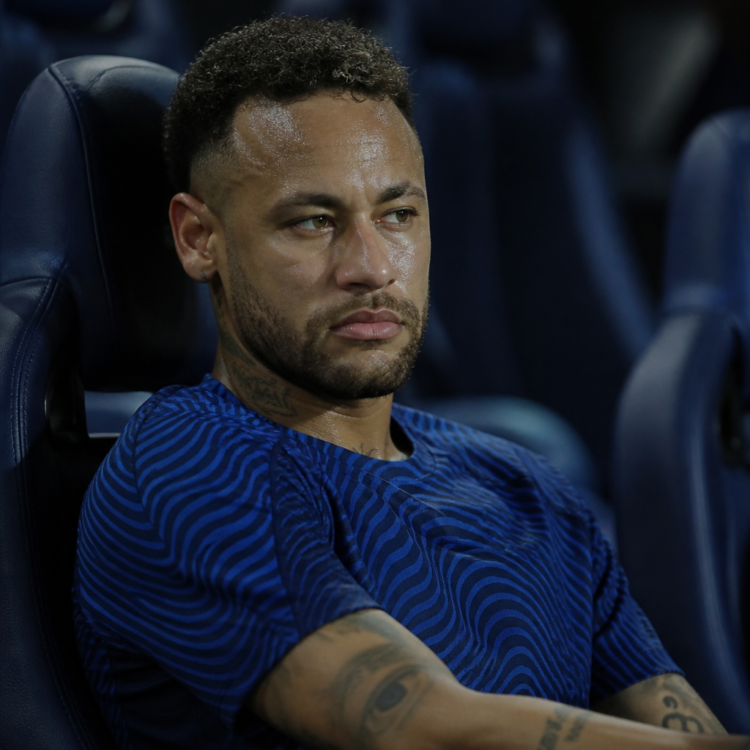 Neymar, convocado para el Mundial, podría perderse el partido ante San Lorenzo en la Copa Sudamericana