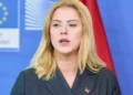La renuncia de la primera ministra de Letonia genera preocupación por la estabilidad en el flanco báltico de la OTAN
