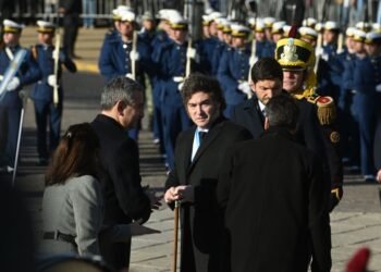 Milei se prepara para su visita a Rosario: un llamado a Pullaro y las expectativas por Villarruel