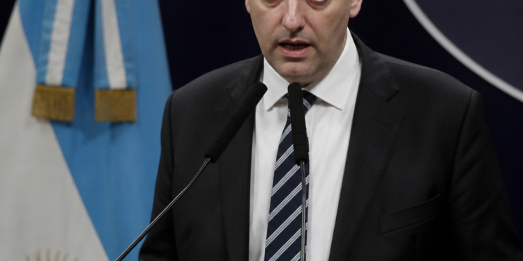 El jefe de Gabinete presentará su declaración jurada y el Gobierno se alista para defenderlo ante las críticas