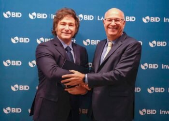 El BID otorga una garantía de USD 550 millones a Argentina para fortalecer su deuda
